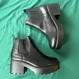 Koi footwear chunky Chelsea boot